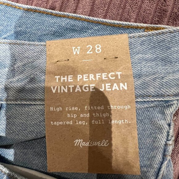 Madewell The Perfect Vintage Crop Jean in Fitzgerald Wash | Size 28 - Picture 2 of 5